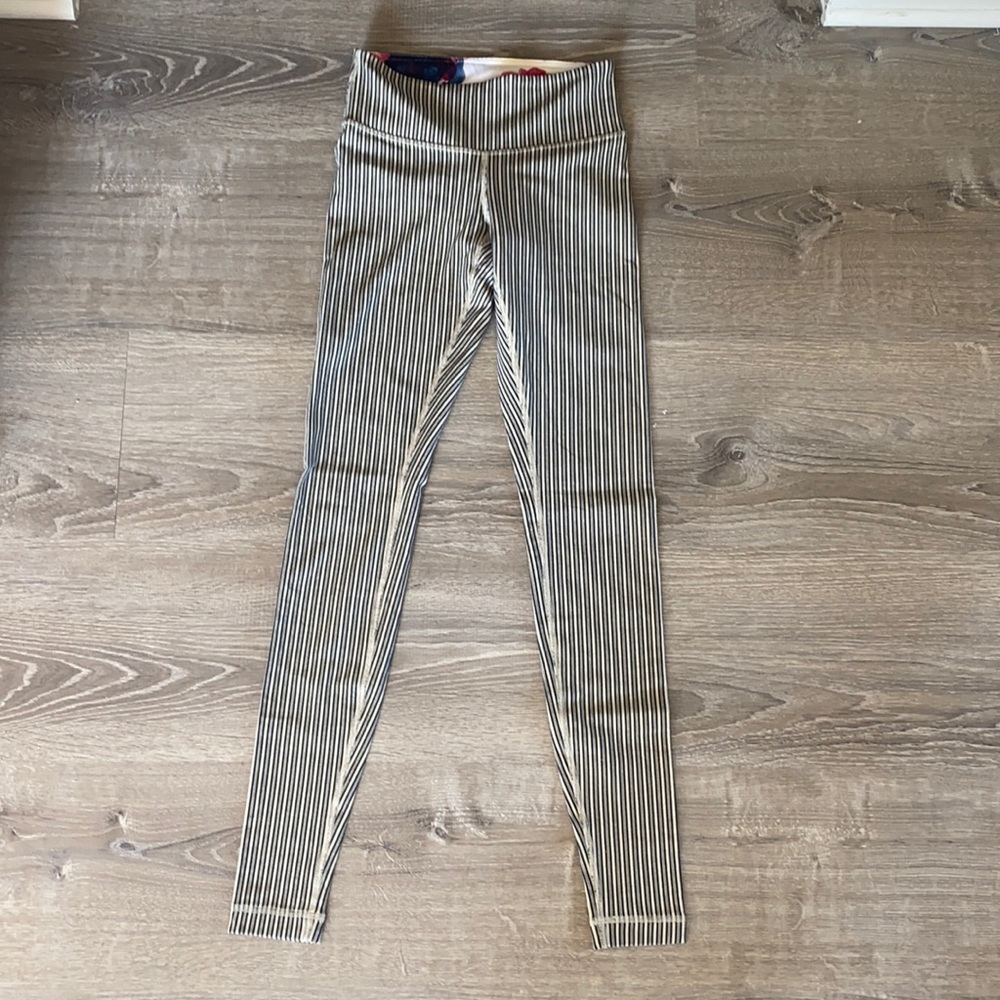 lulu lemon leggings size 4